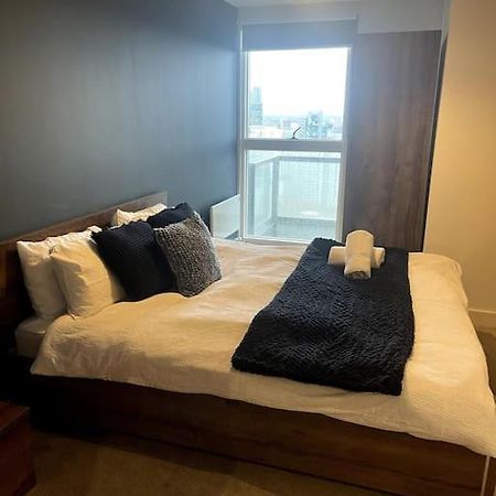 Lovely 2-Bedroom Condo With Balcony Manchester Extérieur photo
