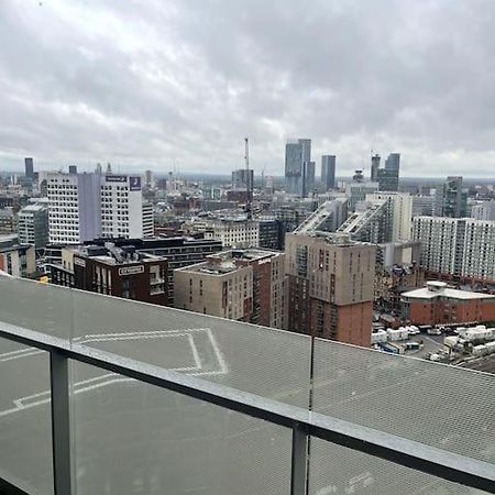 Lovely 2-Bedroom Condo With Balcony Manchester Extérieur photo